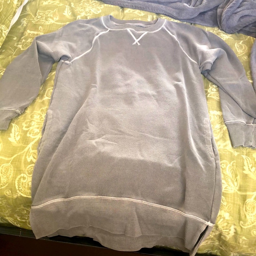 Sweatshirt dress